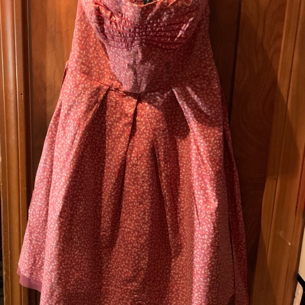 American Eagle Outfitter’s Dressy summer frock. - Picture 7 of 9